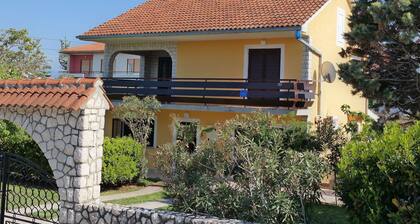 Nice Studio Apartment , Near the Beach