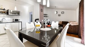 Dining - Lovely Holiday House With Private Pool, Charming Open Kitchen, Near Old Town (Zadar)