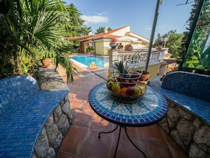 Exterior - Luxurious Villa in Rijeka With Sauna (Kostrena)