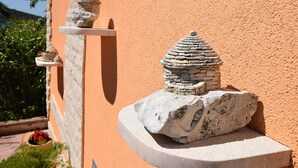 Exterior - Apartment Near the Beach With a Barbecue Area and Fenced Garden, Wifi (Medulin)