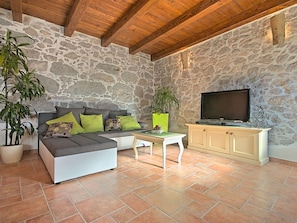 House | Living room