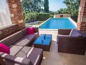 House | Pool | Indoor pool, outdoor pool - Adorable Holiday Home With Private Swimming Pool & Terrace (Visnjan)