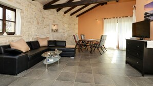 Unclassified image, 5 of 27, button - Beautiful Holiday House With Private Pool and Terrace (Kastelir-Labinci)