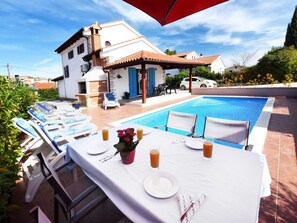 House | Exterior - Nice Holiday House With Private Pool & Roof Terrace (Visnjan)