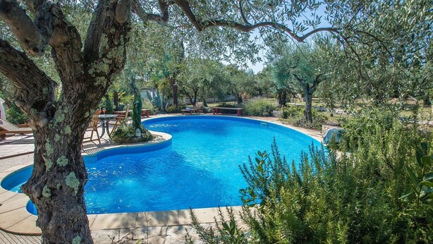 Unclassified image, 1 of 29, button - Quaint Holiday Home With Swimming Pool in Kaštelir (Kastelir-Labinci)