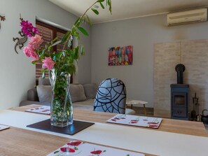 House | Interior detail - Large Holiday Home With Private Pool, Wellness & Sea View (Vinodol)