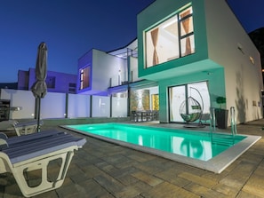 Indoor pool, outdoor pool