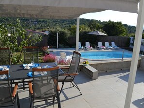 Ferienhaus | Pool | Innenpool, Außenpool