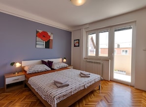 Villa | 6 bedrooms, individually furnished