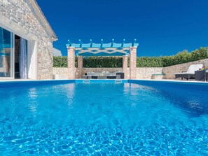 Villa | Pool - Modern Villa in Sukosan With Private Swimming Pool (Sukosan)