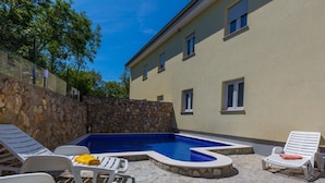 Piscine extérieure