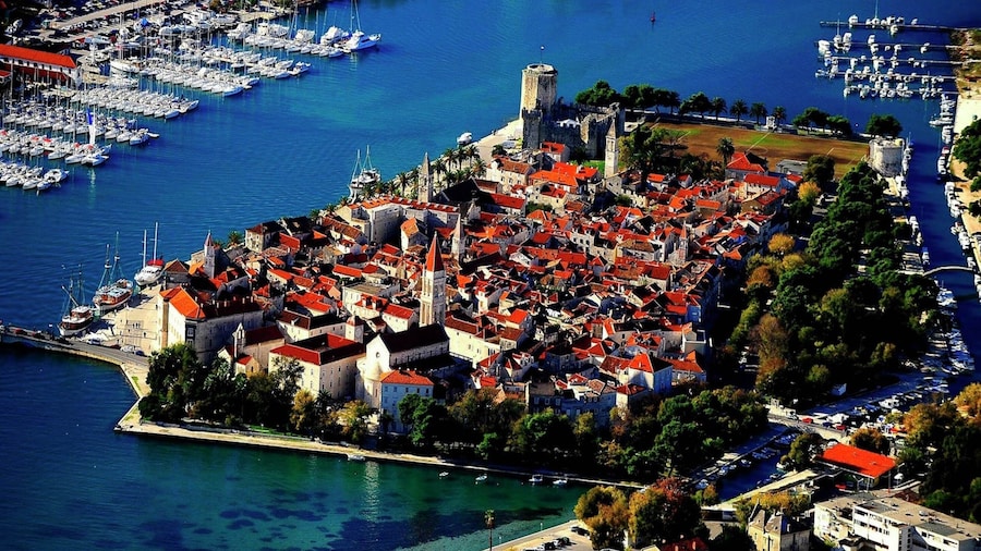 Apartment in Kastel Stafilic Near the sea