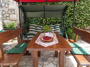Balcony - Vintage Holiday Home With Swimming Pool in Grizane (Vinodol)