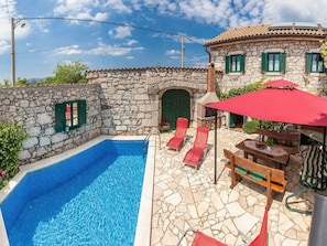 Exterior - Vintage Holiday Home With Swimming Pool in Grizane (Vinodol)
