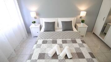 Rumah | 1 kamar tidur dan dilengkapi dengan perabotan berbeda-beda