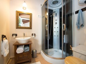 House | Bathroom
