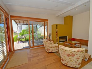 Villa | Living room - Spacious Villa in Kringa Croatia With Private Pool (Tinjan)