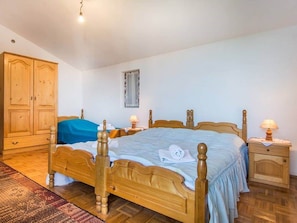 Apartment | 2 bedrooms, individually furnished, WiFi