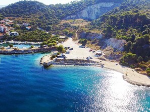 Exterior - Spacious Villa With 6 Fully Equipped Apartments, Private Heatable Swimming Pool (Okrug)