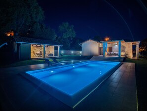 Villa | Pool