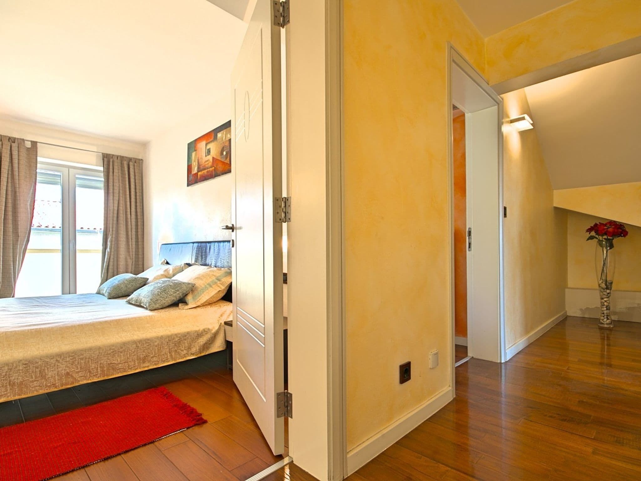 Cottage | 5 bedrooms, iron/ironing board