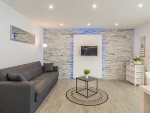 House | Living room - Modern Holiday Home in Vir With Pool (Vir)