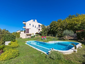 Exterior - Luxurious Villa in Crikvenica With Private Pool (Crikvenica)