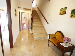 Reception - Nice Holiday House with Large Garden for 5 Persons near Rovinj & Lim Bay (Kanfanar)