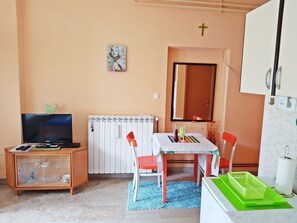 Living room - Alluring Apartment in Opatija near Sea (Opatija)