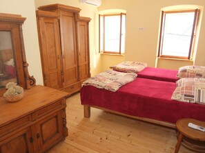 独立别墅 | 3 多间卧室、特色家居、熨斗/熨衣板、床单