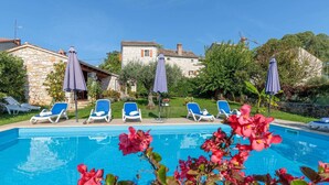 Outdoor pool - Holiday Home Tamaris With Pool in a Village Near Visnjan (Visnjan)