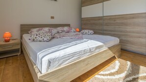 Unclassified image, 4 of 22, button - Lovely Holiday House With Private Swimming Pool & Terrace (Vinodol)