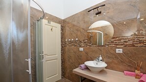 Bathroom - Modern Holiday Home in Buici With Swimming Pool (Porec)