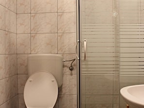 Apartment | Bathroom | Towels