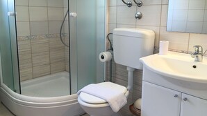 Unclassified image, 5 of 21, button - Spacious Apartment in Novalja near Sea (Novalja)