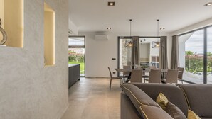 Unclassified image, 4 of 40, button - Modern Villa with Private Pool & Hot Tub in Central Istria (Tinjan)
