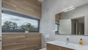 Unclassified image, 5 of 40, button - Modern Villa with Private Pool & Hot Tub in Central Istria (Tinjan)
