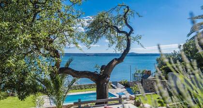 Maslenica Pool Villa With Charm