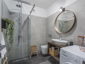 Bathroom | Shower, hair dryer, towels