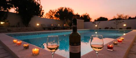 Villa | Pool | Indoor pool, outdoor pool