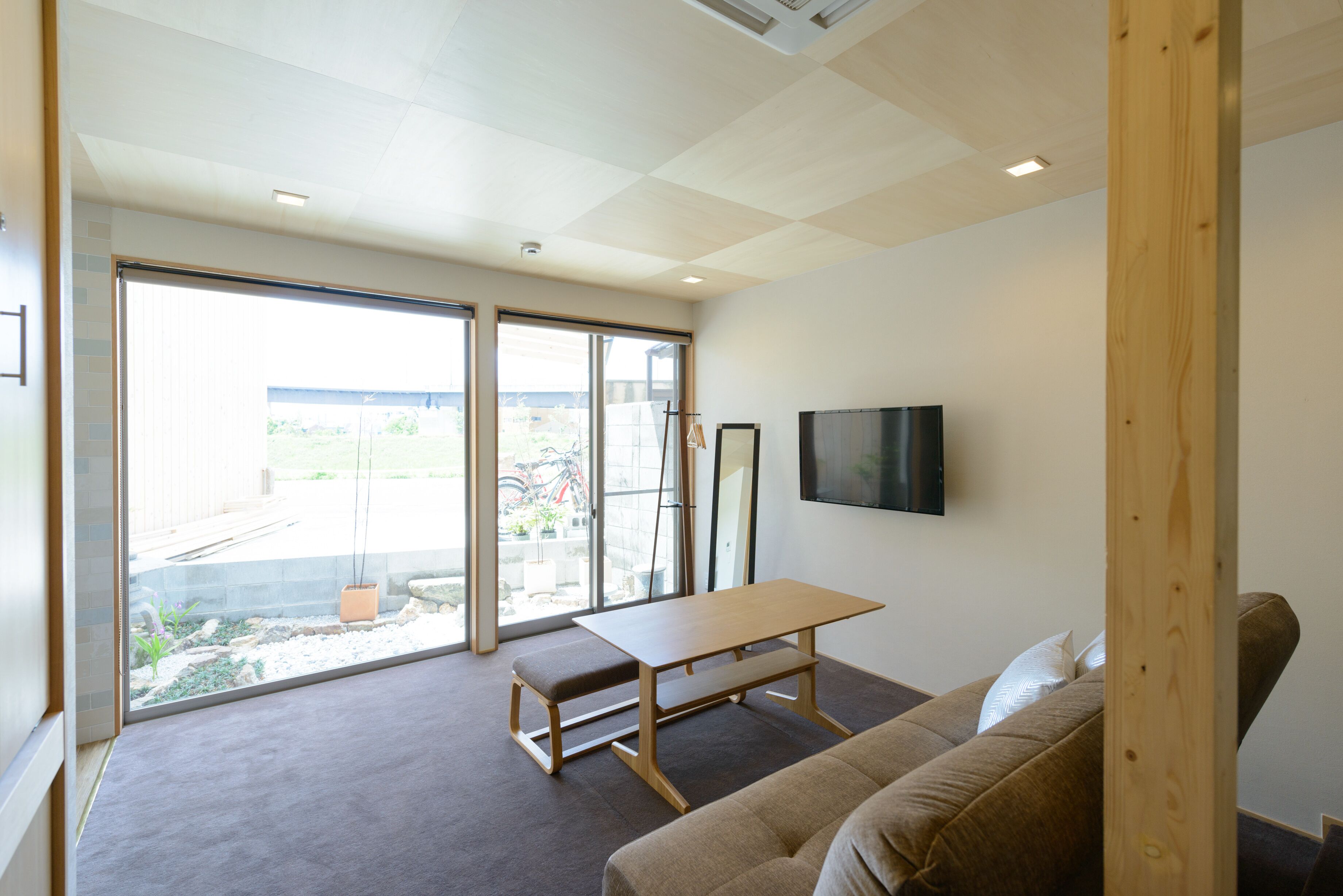 40-inch lcd tv with digital channels, tv