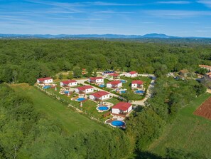Exterior - Holiday House With Private Pool for 6-8 Persons in the Holiday Park Jelovci (Tinjan)