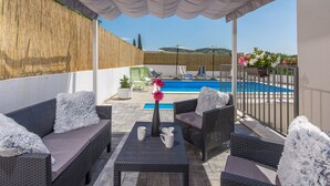 Unclassified image, 2 of 30, button - Modernly Equipped Holiday House Near Rovinj With Private Pool for 4 Persons (Kanfanar)