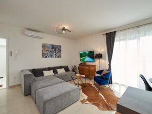 House | Living room