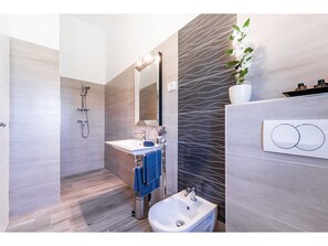 Unclassified image, 5 of 26, button - Modern and Luxury Villa Designed for Ultimate Relaxation With Heated Pool (Marcana)