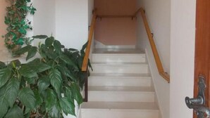 Quầy tiếp tân