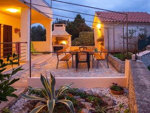 Cottage | Balcony