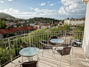 Balcony - Studio Apartment in Central Quiet Area, Panoramic sea View + Balcony, Free Wi-fi (Dubrovnik)