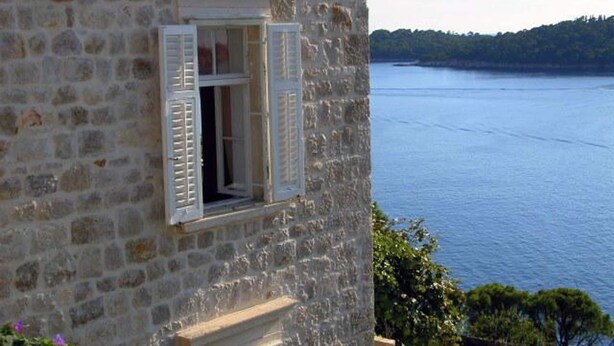 Unclassified image, 1 of 32, button - Serene Mansion in Dubrovnik With Private Terrace (Dubrovnik)