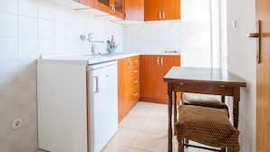 Unclassified image, 4 of 29, button - Relax Studio in Quiet Area,large Terrace,300m From the Beach,parking,free Wi-fi (Dubrovnik)